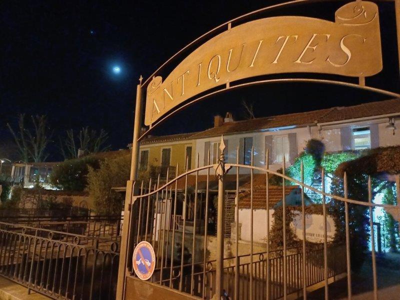 Pyramidhome By Les Bastidons De L'Isle Exterior foto